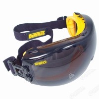 DEWALT Concealer Safety Goggle